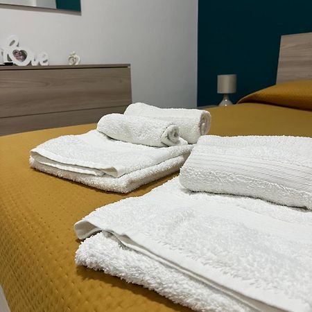 Joya Apartament Taranto Exterior photo