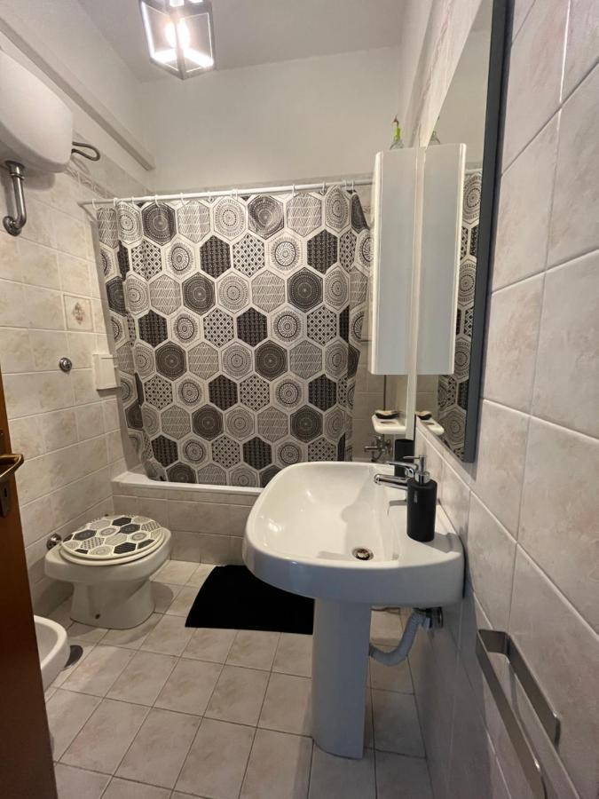 Joya Apartament Taranto Exterior photo