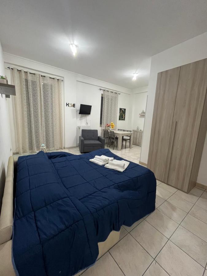 Joya Apartament Taranto Exterior photo
